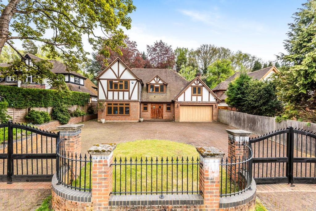Camden Park Road, Chislehurst 4 bed detached house £2,000,000