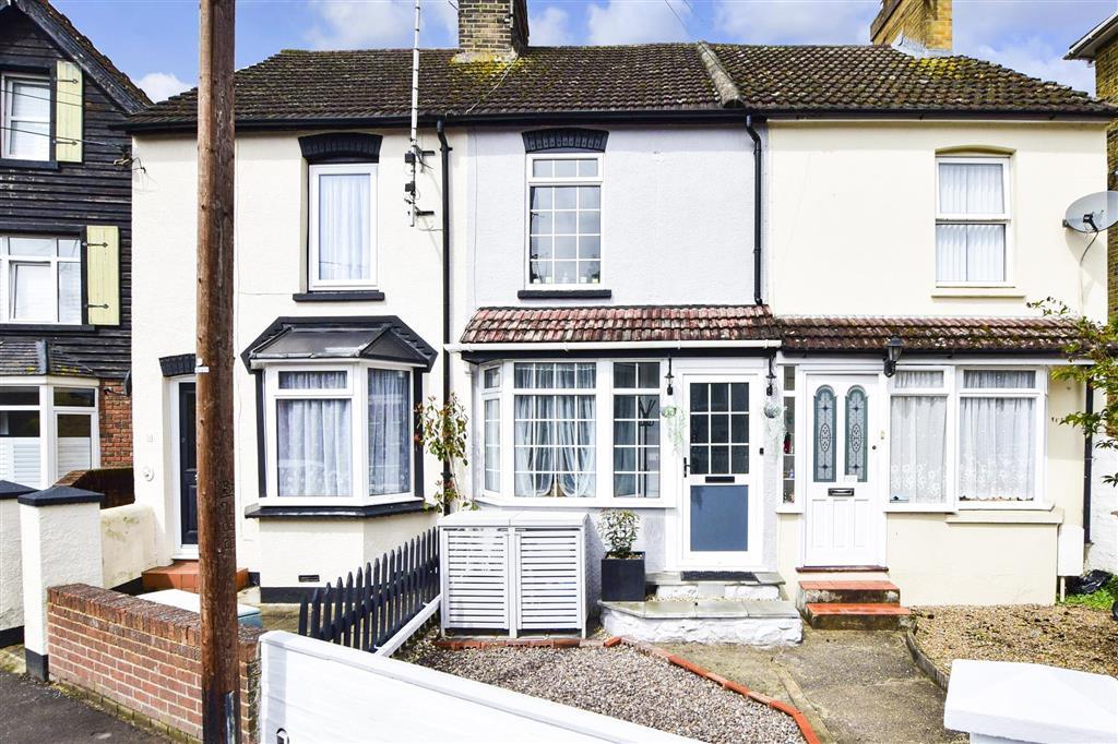 Essex Road, Halling, Rochester, Kent 2 bed terraced house £270,000