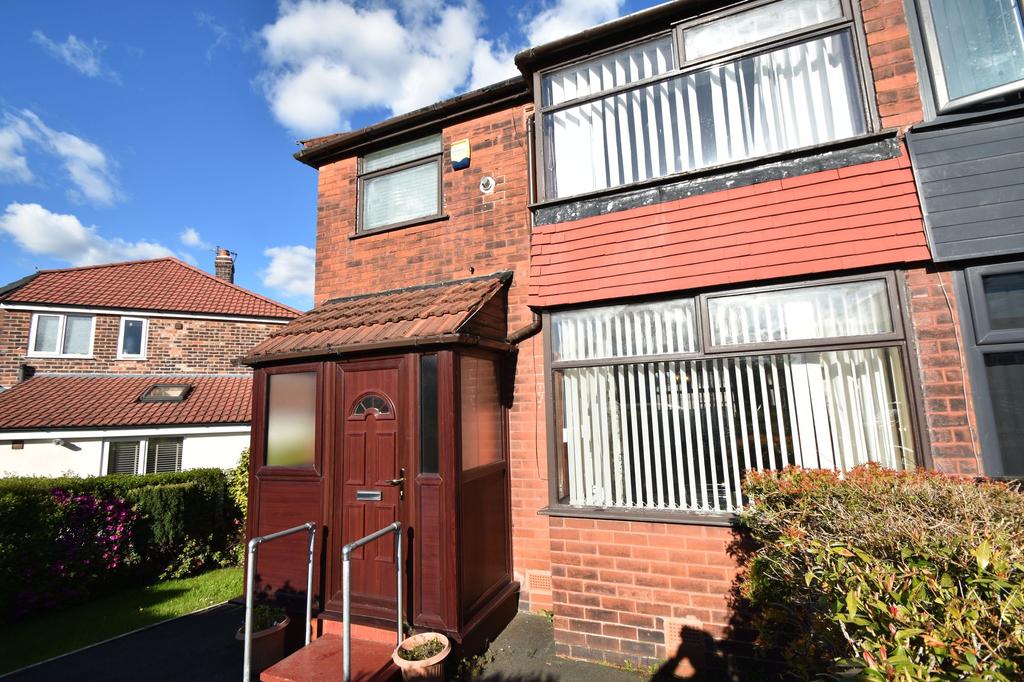Eastleigh Road, Prestwich, M25 3 bed semidetached house £215,000