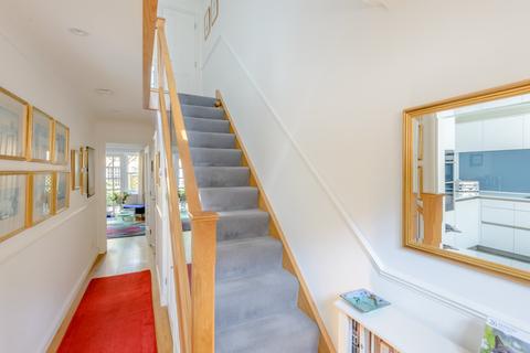 16 Cambridge Place, Cambridge, CB2 1NS