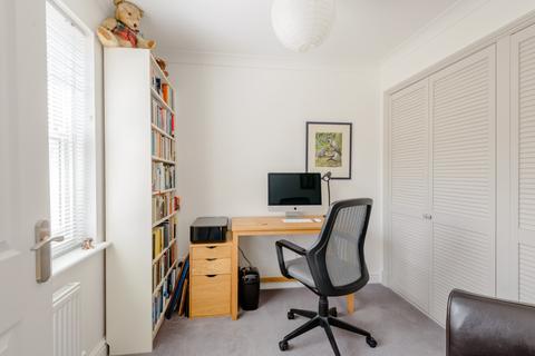 16 Cambridge Place, Cambridge, CB2 1NS