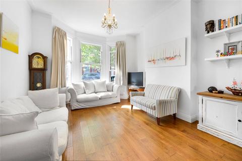 17 Salisbury Road, Richmond, TW9 2JB
