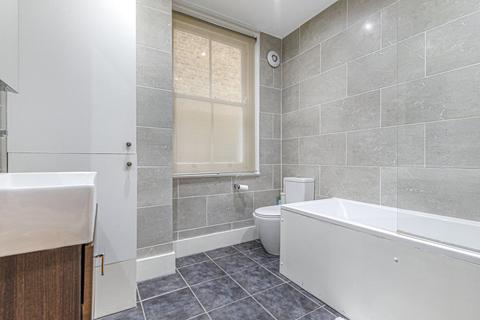 49 Avarn Road, London, SW17 9HB
