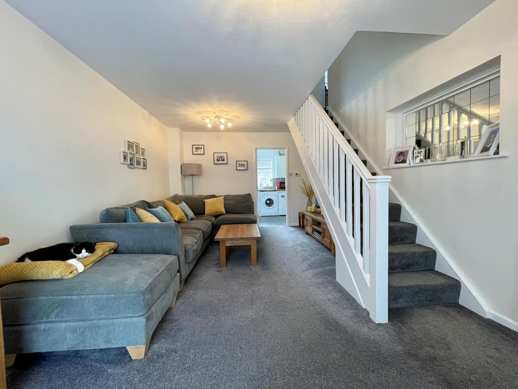 Palmerston Drive, Exwick, EX4 3 bed terraced house for sale £270,000