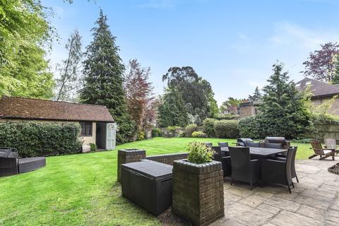Copper Beeches Old Avenue, West Byfleet, KT14 6AD