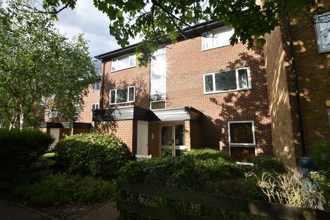 118 Beagle Close, Feltham, TW13 7DH