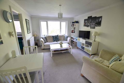 118 Beagle Close, Feltham, TW13 7DH