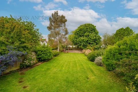 10 Ainsdale Road, London, W5 1JX