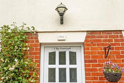 1, The Courtyard North Drive, Littleton, Winchester, SO22 6PQ