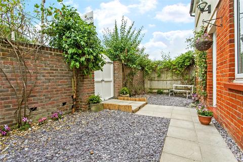1, The Courtyard North Drive, Littleton, Winchester, SO22 6PQ