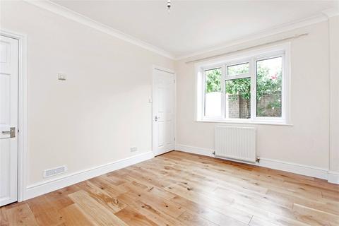 1, The Courtyard North Drive, Littleton, Winchester, SO22 6PQ
