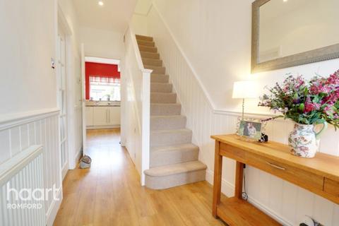 36 Norman Road, Hornchurch, RM11 1LN