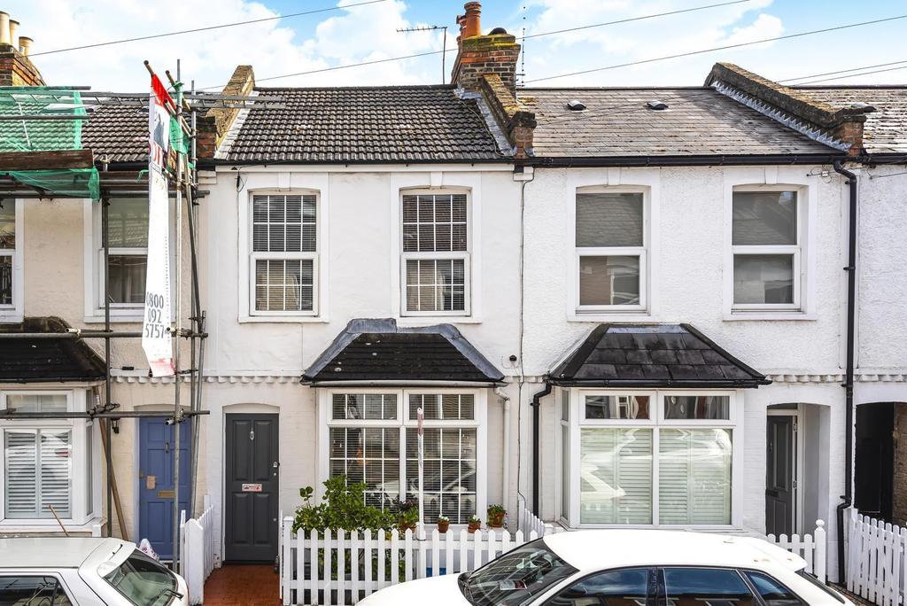 Stanley Gardens Road, Teddington, TW11 2 bed terraced house £625,000