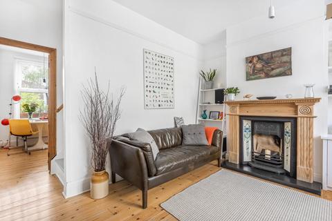 62 Stanley Gardens Road, Teddington, TW11 8SZ