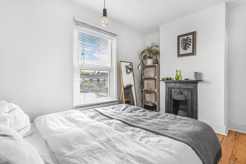 62 Stanley Gardens Road, Teddington, TW11 8SZ