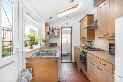 62 Stanley Gardens Road, Teddington, TW11 8SZ