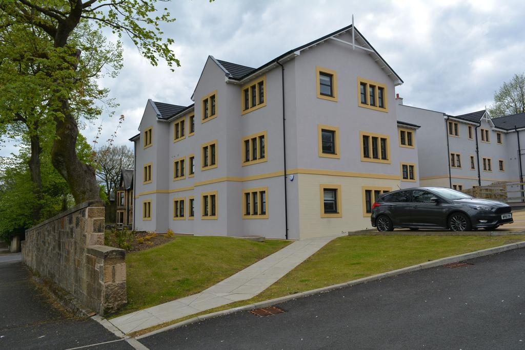 Flat 4, 22 Hunterhill Road, PAISLEY... 2 bed flat £157,000