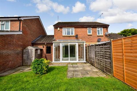 6 Winnet Way, Southwater, Horsham, RH13 9TB