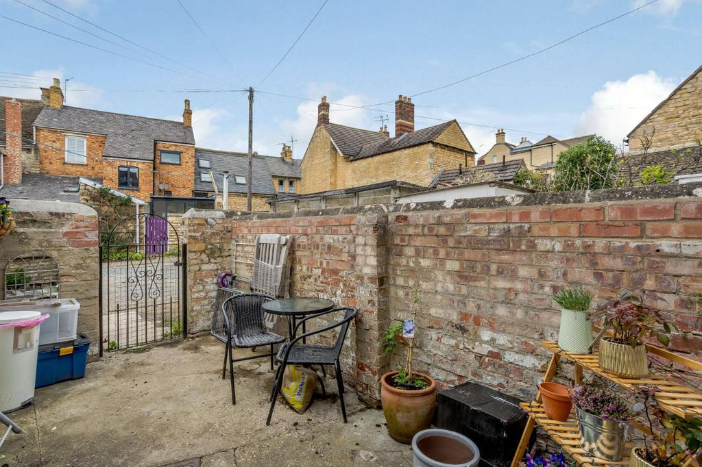Rear Courtyard