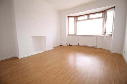 2 bedroom maisonette to rent, Belview Close , Northolt  UB5