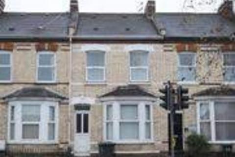 1 bedroom in a house share to rent, Furnished double room in shared house - All Bills Included