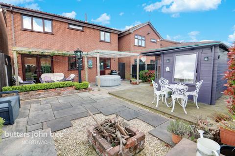18 Waterside View, Rudheath, Northwich, CW9 7EG
