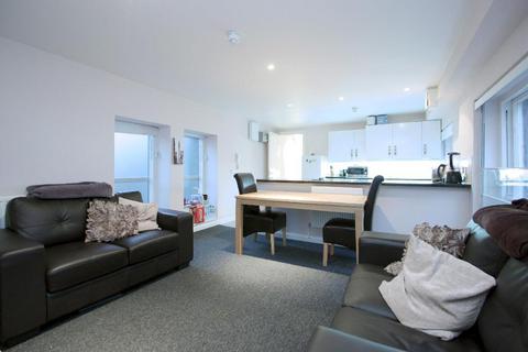 2 bedroom apartment to rent, Kings Head Yard, London, SE1
