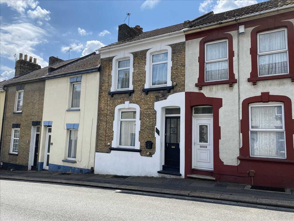 Wykeham Street, Strood 3 bed terraced house £220,000