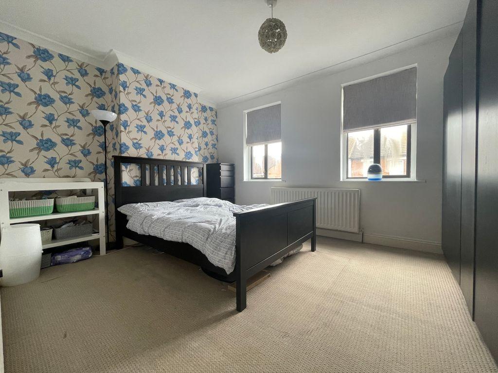 Bedroom 1 (Double)