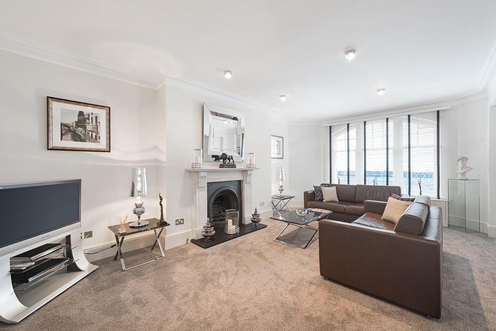 Lincoln House, Basil Street, Knightsbridge, SW3 2 bed flat - £4,962 pcm ...