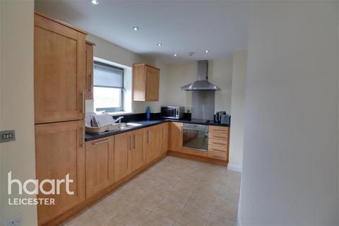 2 bedroom flat to rent - Dyersgate Apartments