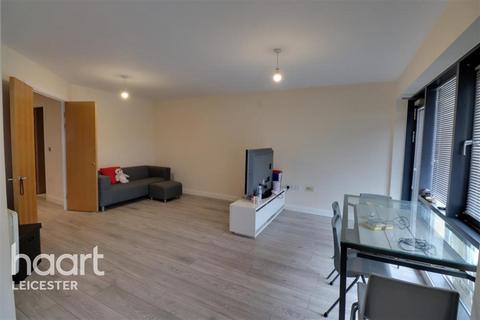 2 bedroom flat to rent, Dyersgate Apartments