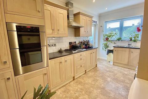 54 Allen Road, Rushden, NN10 0DY