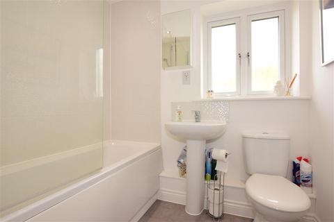 20 Fourier Grove, Dartford, DA1 5SW