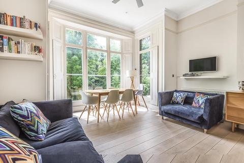 Flat 2, 70 Thicket Road, London, SE20 8DR