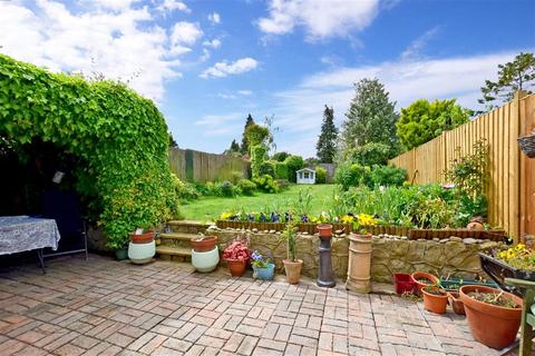 6 Arthur Road, Gillingham, ME8 9BT