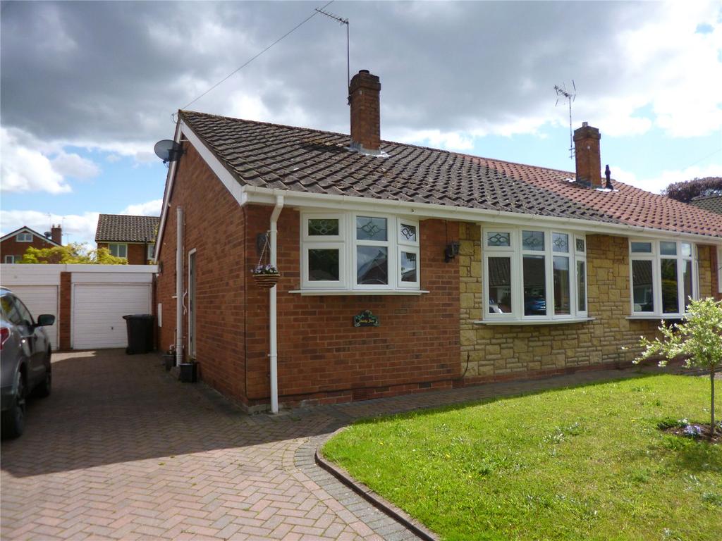 Snowdon Close, Kidderminster, DY11 2 bed bungalow £700 pcm (£162 pw)