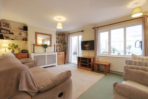 16 Bridge Plats Way, Bideford, EX39 3PY