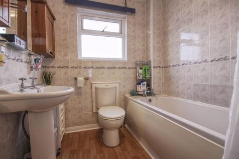 16 Bridge Plats Way, Bideford, EX39 3PY