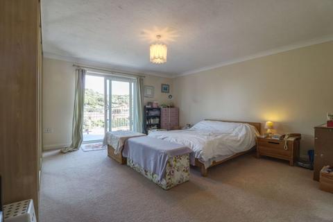 Myrtle House Cairn Road, Ilfracombe, EX34 8DL