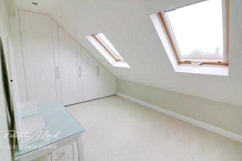 9 Wricklemarsh Road, London, SE3 0NF
