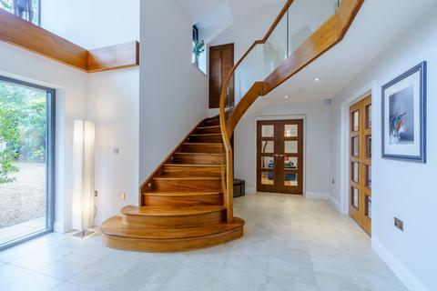 Grangewood Larch Avenue, Ascot, SL5 0AW