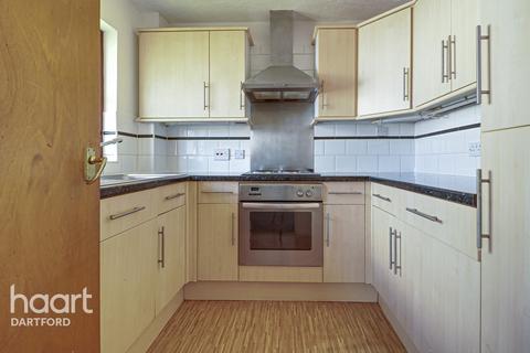 39 Chalice Way, Greenhithe, DA9 9PR