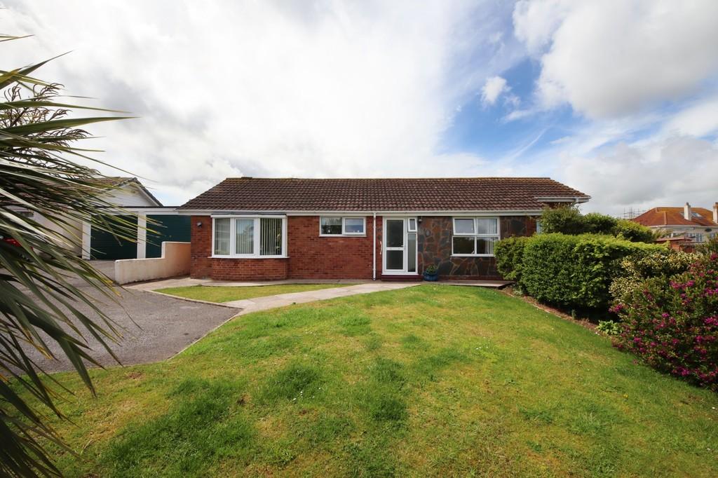 Red Brook Close Cherrybrook Paignton 2 bed detached bungalow £350,000