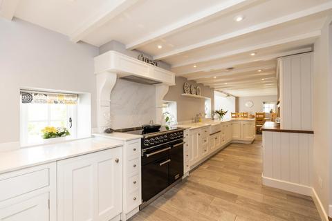 Maltsters Cottage Factory Road, Llanblethian, Cowbridge, CF71 7JD