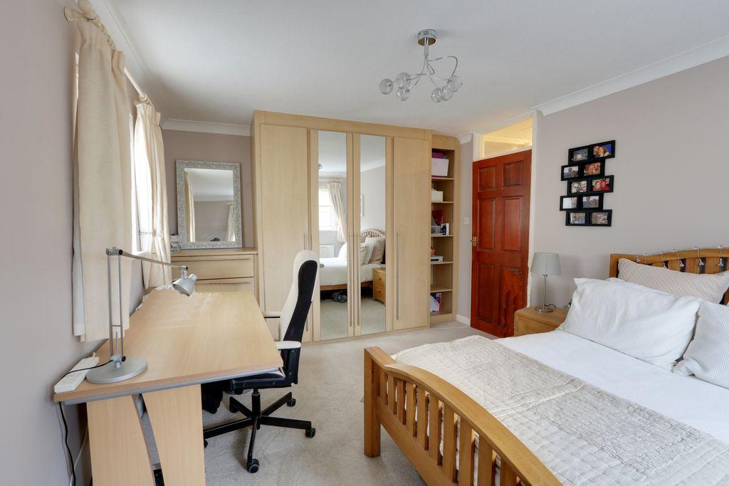 Bedroom 3 (Double)