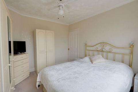 4 Castledon Road, Wickford, SS12 0EL