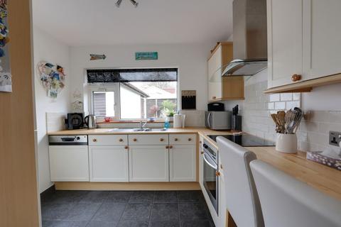 81 Broomfield, Benfleet, SS7 2SR