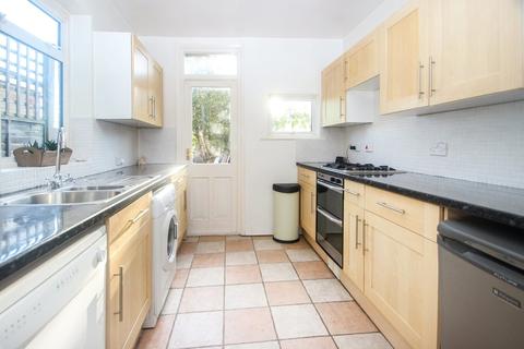 56 Beddington Grove, Wallington, SM6 8LD