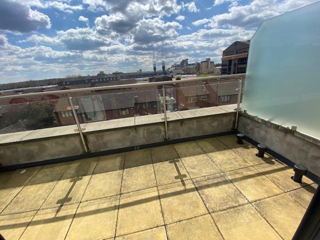 Private Roof Terrace